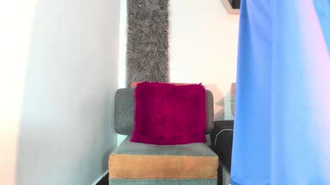 burningman1_ online show from October 10, 5:39 am