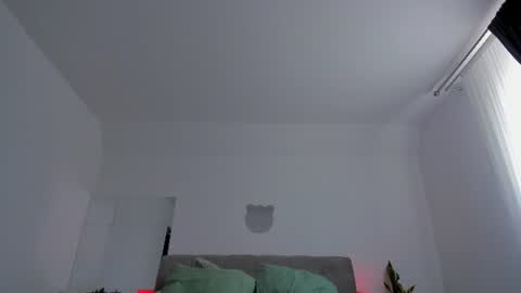 Snapshot of bush_woman chatting on July 19, 9:46 am Larisa online show from July 19, 9:46 am