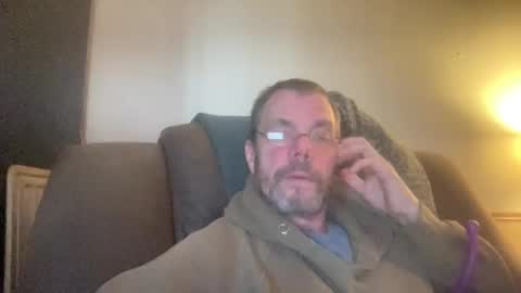 Snapshot of bushbeautician chatting on March 9, 11:35 pm bushbeautician online show from March 9, 11:35 pm