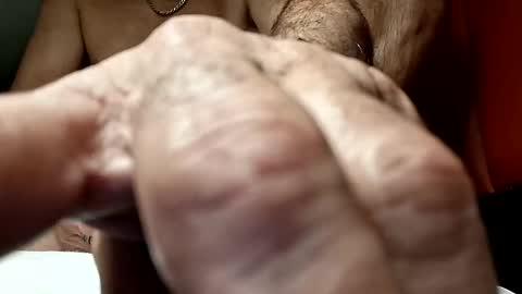 Snapshot of bushdoctor3 chatting on September 26, 11:47 am bushdoctor3 online show from September 26, 11:47 am