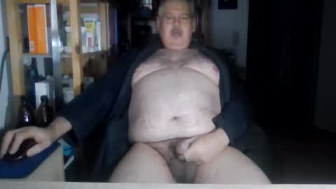 busi online show from December 3, 1:46 am