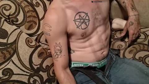 Snapshot of buster18hymen chatting on July 28, 2:29 am Buster18Hymen online show from July 28, 2:29 am