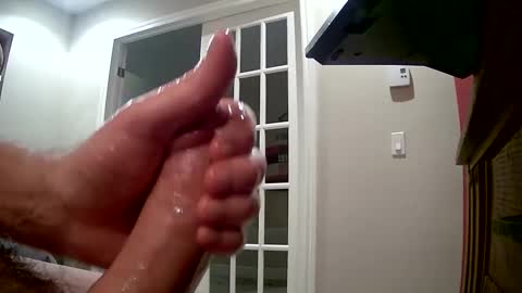 Snapshot of busterpoindexter9999 chatting on February 15, 3:31 am busterpoindexter9999 online show from February 15, 3:31 am