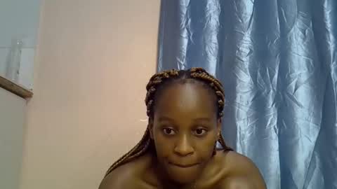 Snapshot of busty_garlie chatting on February 28, 9:16 pm Jojo online show from February 28, 9:16 pm