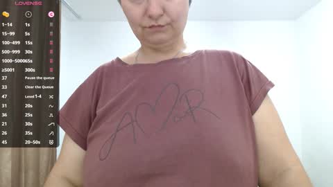 Emma online show from November 16, 6:35 pm