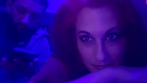 Snapshot of busybee83 chatting on February 8, 10:08 pm busybee83 online show from February 8, 10:08 pm