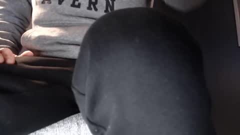 Snapshot of butch215 chatting on November 10, 3:11 pm Butch online show from November 10, 3:11 pm