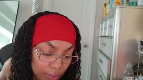 butterfly booty online show from April 24, 2:41 pm
