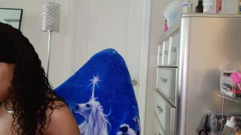 butterfly booty online show from May 16, 12:26 pm