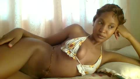 Snapshot of buttter_cup chatting on September 10, 6:02 am Claudia online show from September 10, 6:02 am