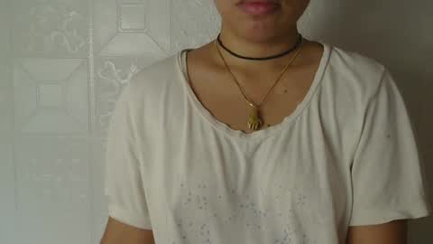 Snapshot of buttygirl18 chatting on February 19, 12:14 am maya online show from February 19, 12:14 am