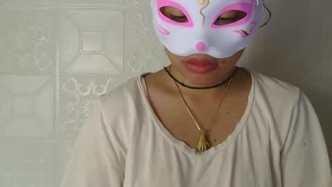 Snapshot of buttygirl18 chatting on February 19, 3:28 am maya online show from February 19, 3:28 am