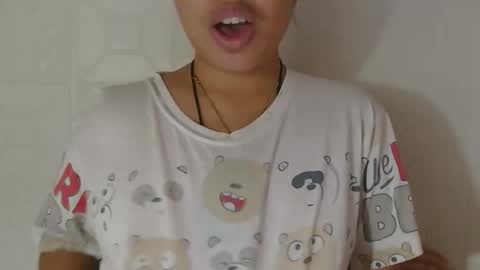 Snapshot of buttygirl18 chatting on February 20, 7:45 am maya online show from February 20, 7:45 am