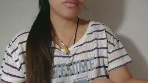 Snapshot of buttygirl18 chatting on February 24, 3:55 am maya online show from February 24, 3:55 am