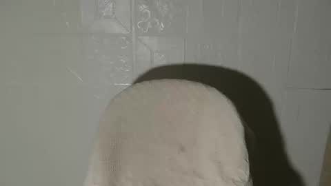 Snapshot of buttygirl18 chatting on March 6, 9:20 pm maya online show from March 6, 9:20 pm