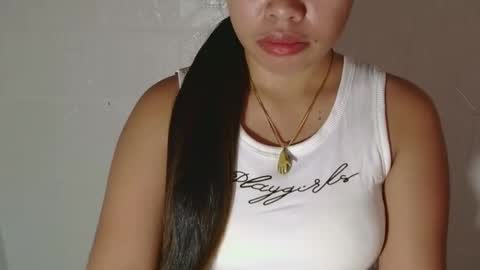 Snapshot of buttygirl18 chatting on March 9, 4:16 am maya online show from March 9, 4:16 am