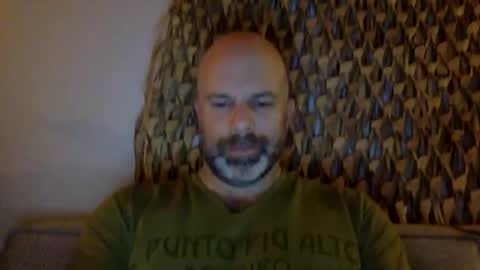 Snapshot of buurman1982isback chatting on October 9, 9:02 pm buurman1982isback online show from October 9, 9:02 pm