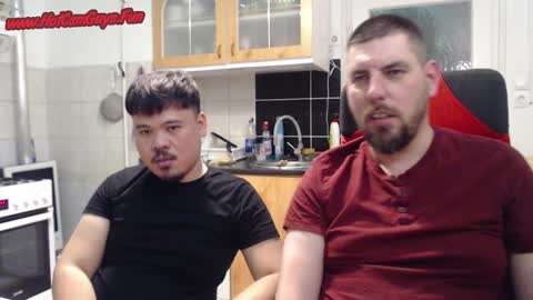 Snapshot of bux404 chatting on January 4, 9:41 pm Pete online show from January 4, 9:41 pm