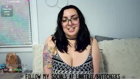 bvttcheeks00 online show from September 25, 4:05 am