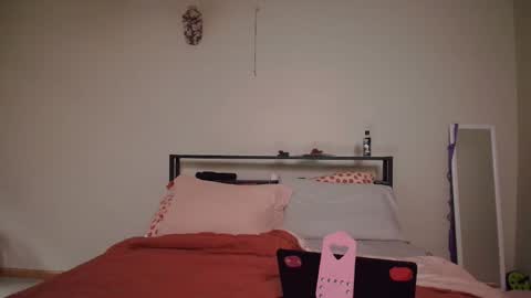 Snapshot of bxdieelatina chatting on February 24, 7:12 pm bxdieelatina online show from February 24, 7:12 pm