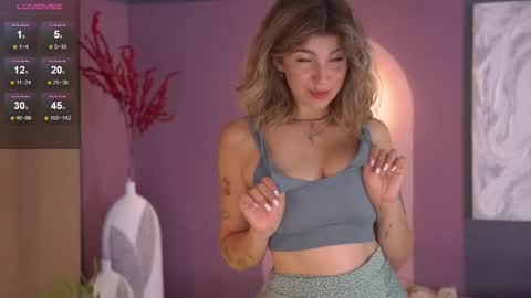 Kira online show from September 17, 3:14 pm