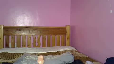 C--trish online show from November 18, 6:07 am