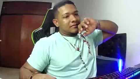 caballerozodi online show from December 3, 9:02 pm