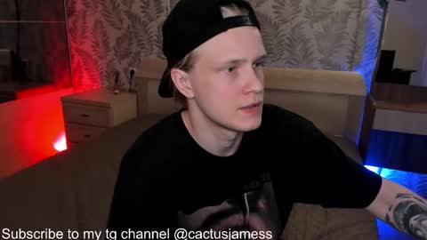 Snapshot of cactusjames_69 chatting on October 4, 2:59 pm James online show from October 4, 2:59 pm