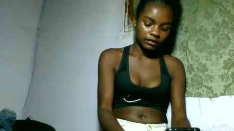 caella98 online show from May 20, 6:58 pm