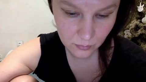 Lamb online show from April 17, 6:00 pm