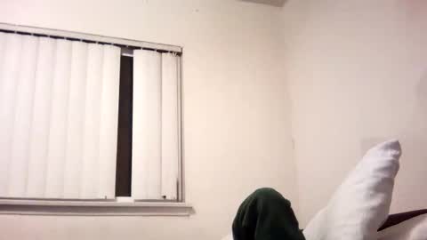 caga_palos online show from February 14, 2:41 am