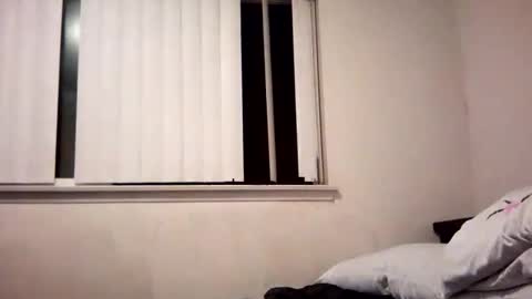 caga_palos online show from February 28, 2:34 am