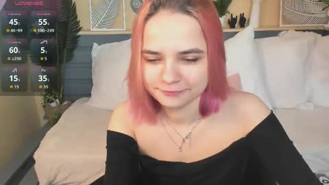 Gina online show from April 1, 11:44 am