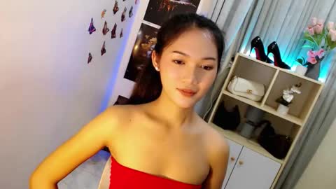 caitlin online show from October 29, 1:13 pm