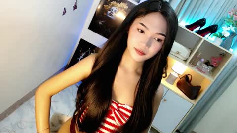 Snapshot of caitlin_x chatting on January 31, 7:11 pm caitlin online show from January 31, 7:11 pm