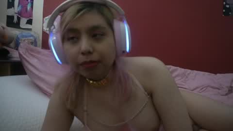 Snapshot of cakeybambi chatting on May 3, 10:49 pm Alice Bambola online show from May 3, 10:49 pm