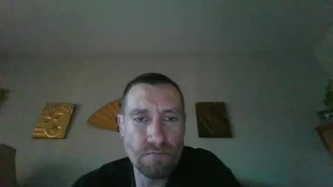 calbry82 online show from March 11, 12:38 am