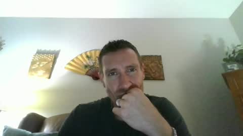 calbry82 online show from May 22, 6:20 am