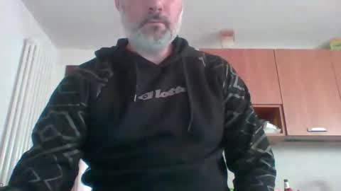 Snapshot of caldoski chatting on October 12, 12:15 pm caldoski online show from October 12, 12:15 pm