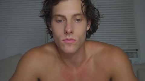 Alex Stone online show from October 20, 4:57 am