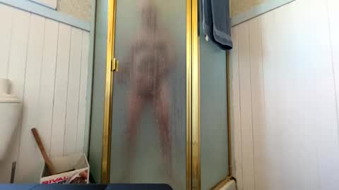 Snapshot of cali1962 chatting on September 13, 8:41 pm Cal online show from September 13, 8:41 pm