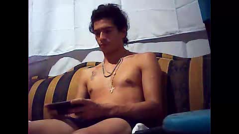 Snapshot of californiacam2 chatting on December 9, 4:58 pm californiacam2 online show from December 9, 4:58 pm