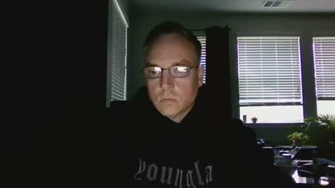 Snapshot of caligrown1154 chatting on May 30, 1:30 pm caligrown1154 online show from May 30, 1:30 pm
