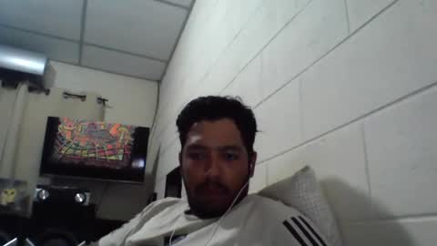 Snapshot of calipso1222 chatting on February 2, 2:06 am calipso1222 online show from February 2, 2:06 am