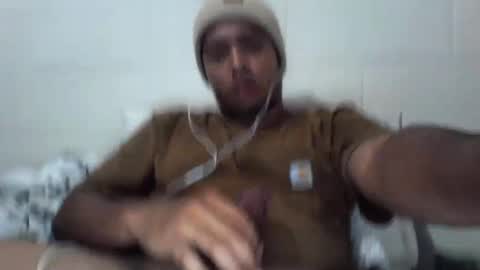 Snapshot of calipso1222 chatting on February 4, 7:07 am calipso1222 online show from February 4, 7:07 am