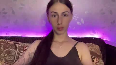Snapshot of call_me_dad_ chatting on December 16, 9:41 pm Anna online show from December 16, 9:41 pm