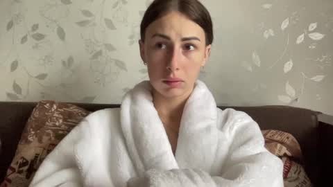 Snapshot of call_me_dad_ chatting on December 27, 10:01 am Anna online show from December 27, 10:01 am