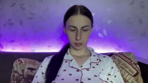 Snapshot of call_me_dad_ chatting on February 24, 8:58 pm Anna online show from February 24, 8:58 pm
