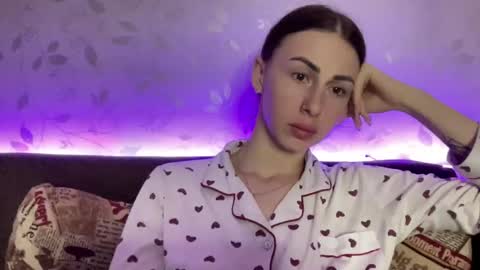 Snapshot of call_me_dad_ chatting on March 6, 10:26 pm Anna online show from March 6, 10:26 pm