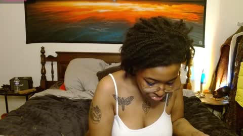 Snapshot of call_me_hedone chatting on February 27, 8:42 pm Hedone online show from February 27, 8:42 pm